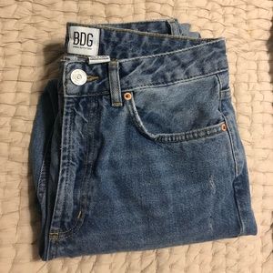 BDG Girlfriend Jeans